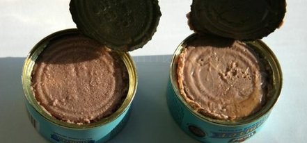 жестяные банки с печеночным паштетом
