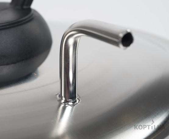 Штуцер для отведения дыма из коптильни